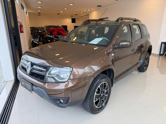 RENAULT DUSTER 1.6 DAKAR 4X2 16V FLEX 4P MANUAL RENAULT DUSTER 1.6 DAKAR 4X2 16V FLEX 4P MANUAL